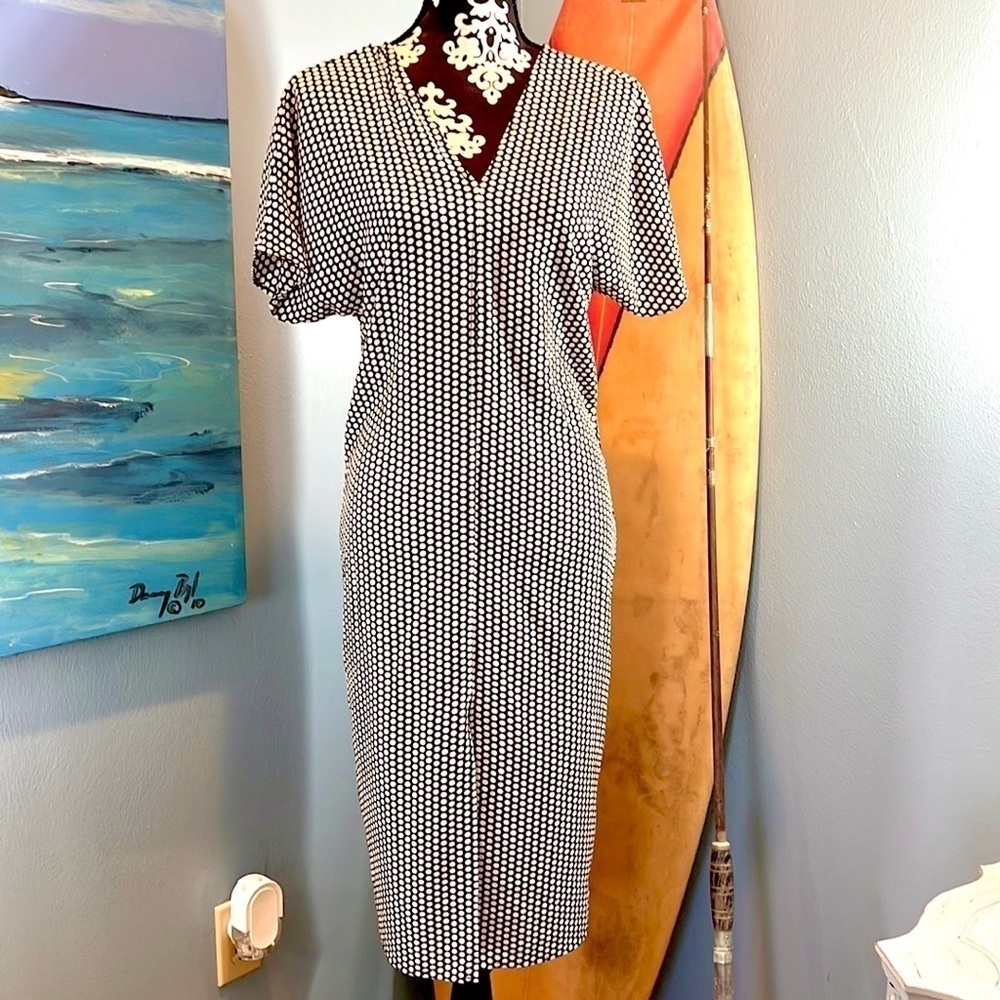 ⭐️Loramendi,Black/White Polka Dots,V-Back & V-Neck,Front Dress Split,Lightweight - Picture 5 of 9